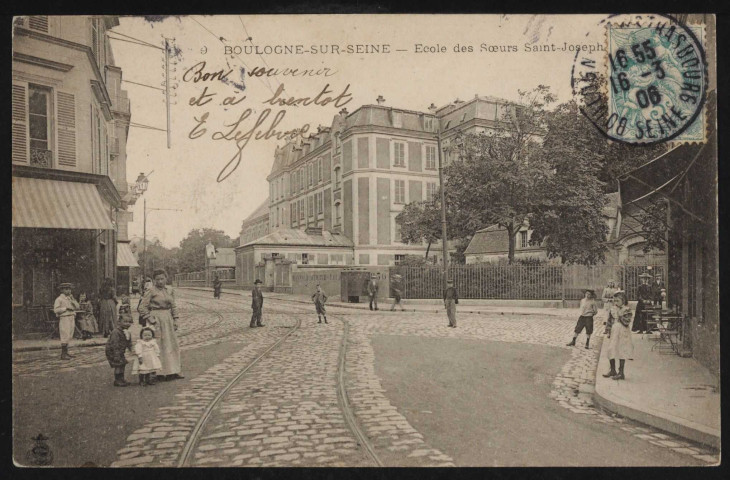 9 - Boulogne-sur-Seine - Ecole des Soeurs Saint-Joseph, Boulogne-Billancourt . rue du Parchamp . - pespectiveAu premier plan scène de rue, au second plan la façade et chapelle de l'école du Parchamp pris de biais (côté droit)