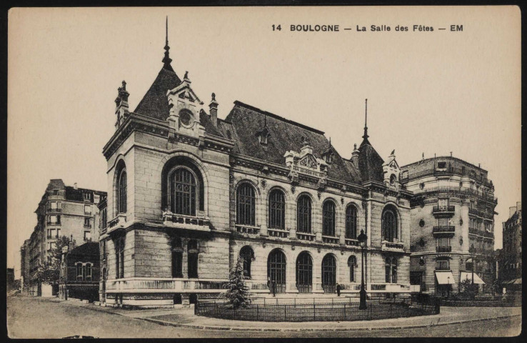 14 - Boulogne - La Salle des Fêtes, Boulogne-Billancourt. place Bernard Palissy . - façade du Théâtre de l'Ouest ParisienVue de la façade du Théâtre de l'Ouest Parisien avec en premier plan, la place Bernard Palissy et à gauche, la rue Montmorency