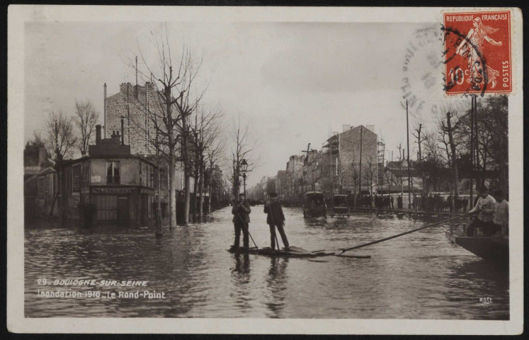 29 - Boulogne-sur-Seine. - Inondation 1910: le Rond Point.