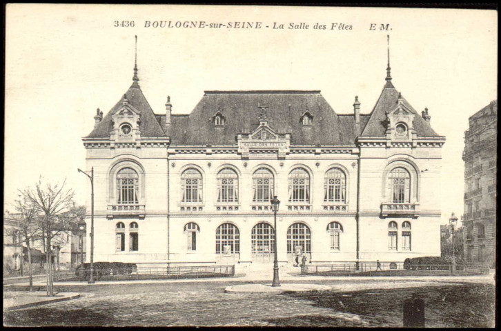 3436 - Boulogne-sur-Seine - La Salle des Fêtes, Boulogne-Billancourt . place Bernard Palissy . - la salle des fêtesFaçade de la salle des fêtes avec au 1er plan la place Bernard Palissy