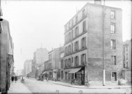 Rue Galliéni vue de la rue Paul Bert vers le boulevard Jean Jaurès