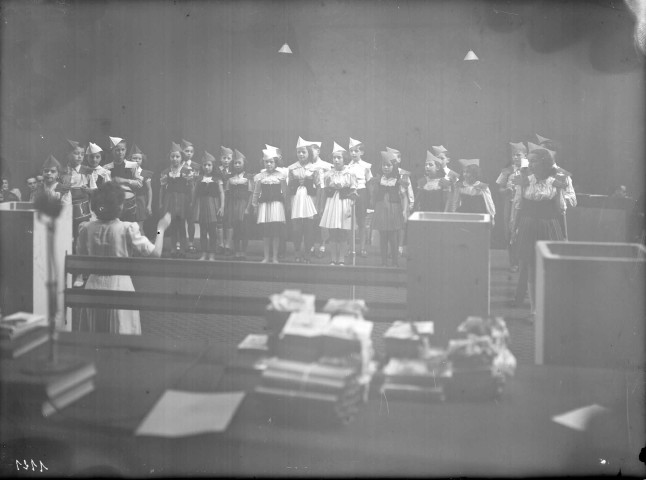 Spectacle scolaire à l'hôtel de ville