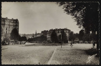 9 - Boulogne-Billancourt - Rond-Point de la Reine, Boulogne-Billancourt . rond-point Rhin-et-Danube . - PerspectivePerspective depuis l'avenue André Morizet, au premier plan sur le rond-point et au second plan sur l'avenue du Maréchal de Lattre de Tassigny