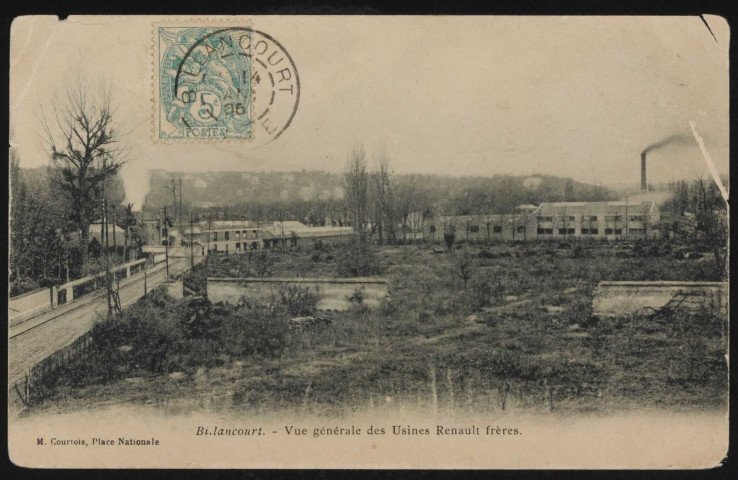 Billancourt - Vue générale des Usines Renault Frères, Boulogne-Billancourt . Usines Renault . - vue généraleAu premier plan, un terraine en friche. Au second plan perspective sur les usines Renault