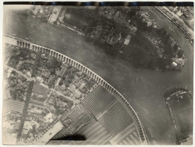 Boulogne-Billancourt, vues aériennes : Pointe de l'Ile Seguin, Rue Damiens, Rue Nationale, Rue Traversière, Rue de Meudon, Quai de Stalingrad