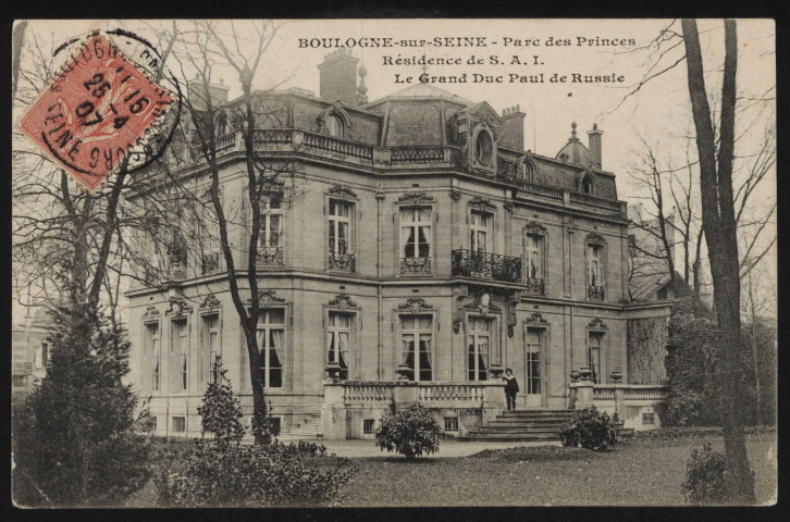 Boulogne-sur-Seine - Parc des Princes - Résidence de S.A.I. - Le Grand Duc Paul de Russie, Boulogne-Billancourt . avenue Robert Schuman . - école-collège Dupanloup, façade et cour intérieures