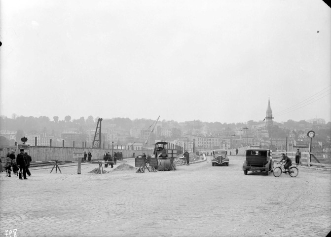 Passerelle provisoire du pont de Saint-Cloud