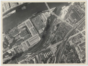 Boulogne-Billancourt, vues aériennes : Commune d'Issy-les-Moulineaux, Pont d'Issy, Quai du Point du Jour, Cimetière de Billancourt