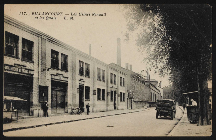 117 - Billancourt - Les Usines Renault et les Quais, Boulogne-Billancourt . quai Georges Gorse . - les usines RenaultA droite une automobile, à gauche les usines et la porte R : l'entrée réservée aux ouvriers.