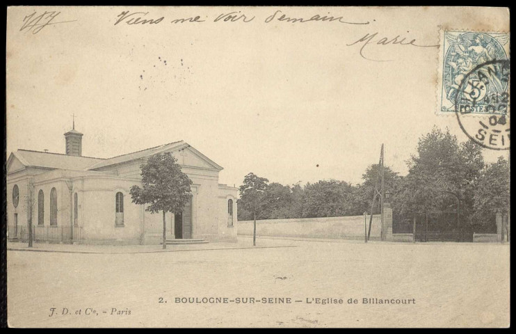 2 - Boulogne-sur-Seine - L'église de Billancourt, Boulogne-Billancourt - place Bir-Hakeim . - façade de l'église de BillancourtVue sur la place Bir-Hakeim. A gauche, l'église de Billancourt. A droite, un portail.nota bene : Construite entre 1832-1835 dans une propriété privée, l'église a été détruite lors du bombardement du 3 mars 1942.