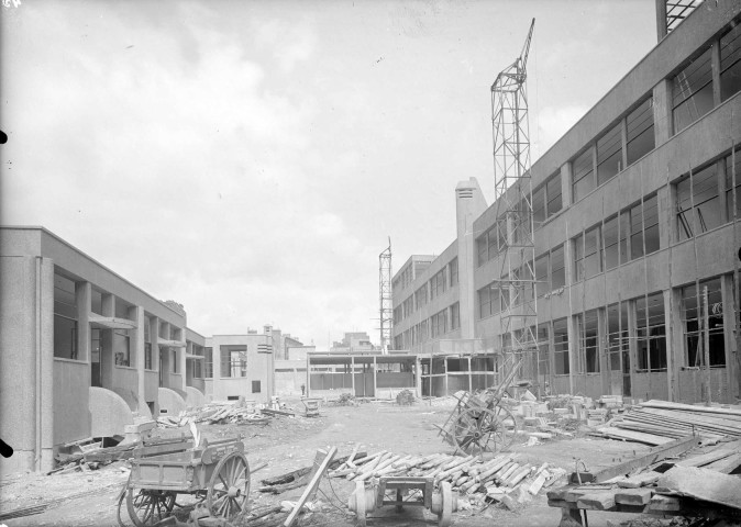 27 avenue des Moulineaux, groupe scolaire Ferdinand Buisson en construction