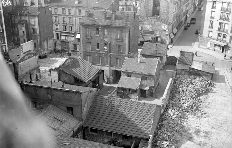 Chantier de l'hôtel de ville, vers les rues Galliéni et de la Saussière