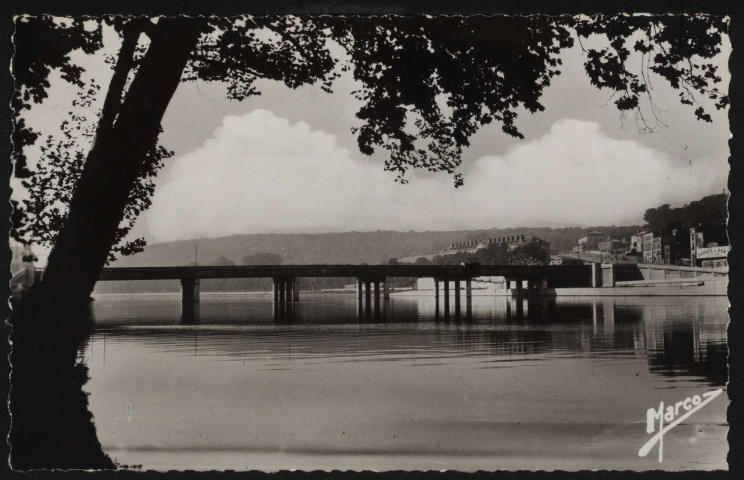 Boulogne-Billancourt pont de Saint-Cloud (s.d.).