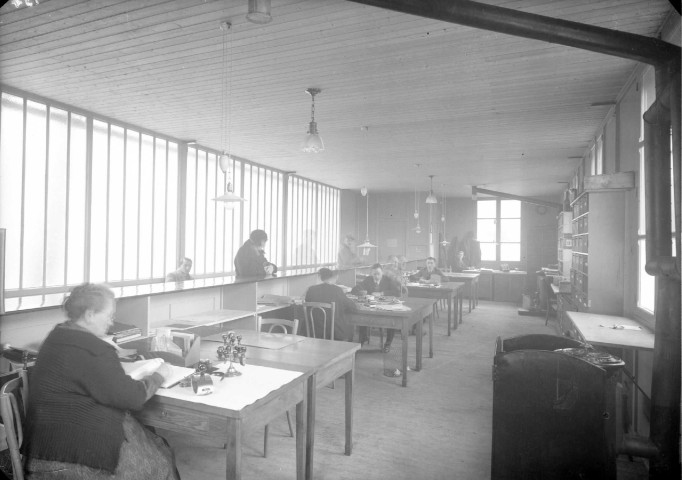 52 rue de Billancourt, bureau de chômage, ancienne mairie