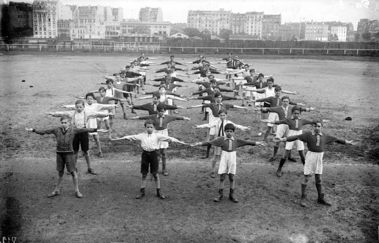 Patronage laïque, gymnastique