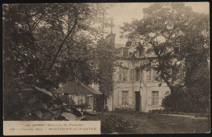 "Les Lierres" Pension de Famille - 133 - Grande Rue - Boulogne-sur-Seine, Boulogne-Billancourt . avenue Jean-Baptiste Clément . - pension de famille "Les Lierres", jardin et façade intérieure