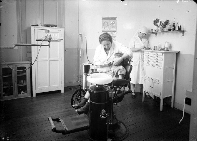 Dispensaire, soins dentaires