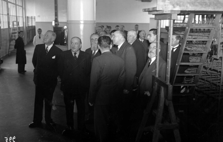 Visite du central téléphonique Molitor (7 juillet 1939)