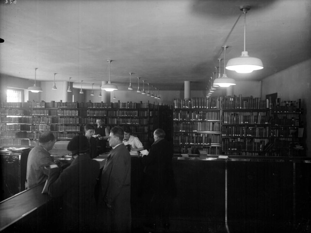 La salle de lecture de la bibliothèque