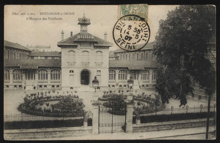 205 - Boulogne-sur-Seine - L'Hospice des Vieillards, Boulogne-Billancourt . rue des Abondances . - centre de gérontologie, façadeVue plongeante sur le portail, la cour intérieure puis sur les bâtiments du centre de gérontologie