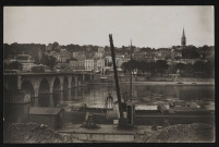 Pont de Saint-Cloud, quai de Boulogne, église de Saint-Cloud (pas d'intitulé) (s.d.).