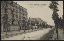 260 - Boulogne-Billancourt - L'avenue de la Reine, vers Paris près l'Avenue Victor Hugo, Boulogne-Billancourt . avenue de la Reine . - Perspective