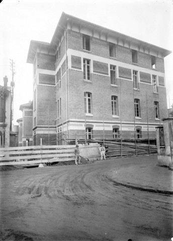 47 rue Saint-Denis, agrandissement de l'hospice