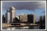 (sans titre), Boulogne-Billancourt . quai du point-du-jour . - vue sur des immeubles