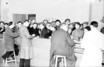 Soupe populaire au restaurant Lucien, boulevard de la République