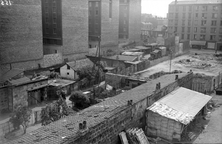 Cité Carlin et sente Paulot vues de l'hôtel de ville