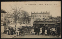 672 - Boulogne-sur-Seine - Le marché, Boulogne-Billancourt . rue Escudier . - le marchéGroupe de personnes composé d'hommes, femmes et enfants au centre de la chaussée. A gauche, une charrette tiré par un cheval blanc. A gauche et à droite, des étals.