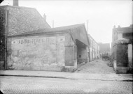56 rue de Billancourt, " A la vraie ferme "